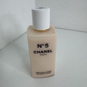 CHANEL No. 5 L'Emulsion Corps The Body Lotion 200ml 6.8 Fl oz 95% Full